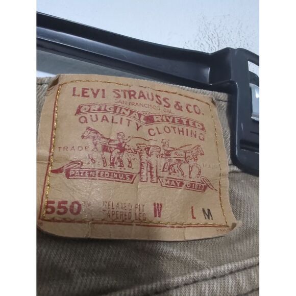 VTG Levis Womens 550 Relaxed Fit Tapered Leg USA Made Beige Denim Size 7 Medium - Picture 5 of 9